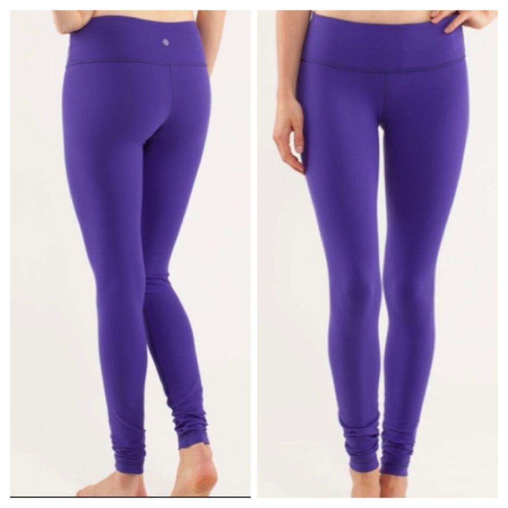 RARE color Lululemon Wunder Under Reversible Bruised Berry & Black Leggings 6